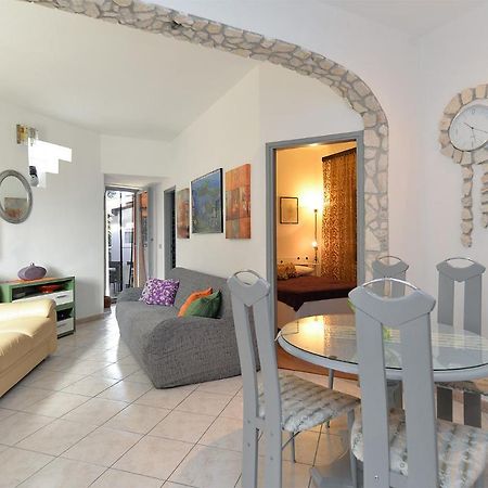 Apartments Jadranka 1279 Pomer Kültér fotó