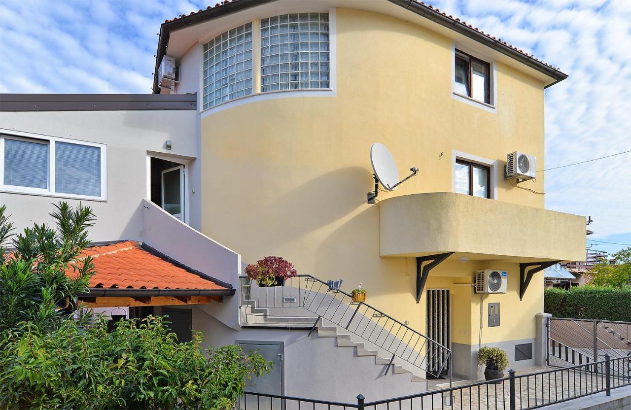Apartments Jadranka 1279 Pomer Kültér fotó